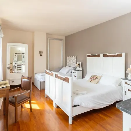 Lanterna Delle Fate Bed & Breakfast Asti