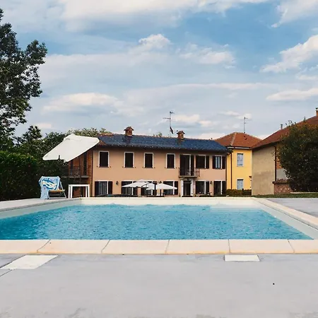 Esclusivo, Nel Cuore Del Monferrato Bed & Breakfast