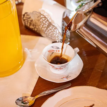 Lanterna Delle Fate Alojamento de Acomodação e Pequeno-almoço Asti